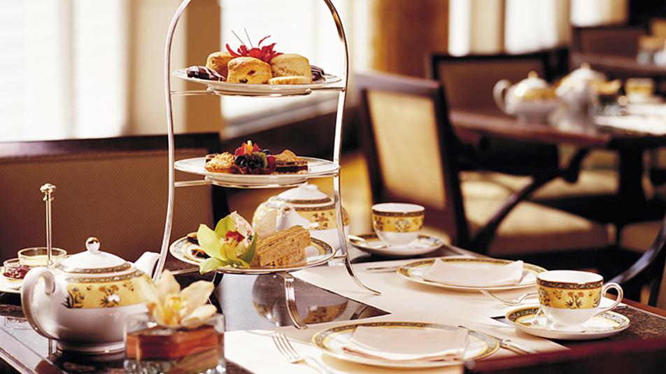 The-Lobby-Restaurant-Afternoon-Tea-Stand-1-1