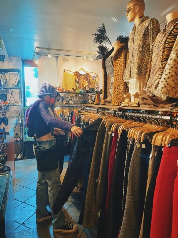 Come Thrifting With Us: A Guide to Thrifting Around LA