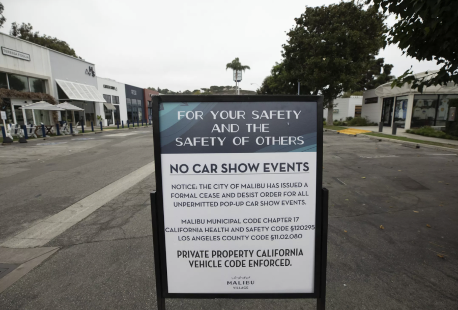 Sign+posted+by+Malibu+Country+Mart+security+stating+%E2%80%9CNO+CAR+SHOW+EVENTS%E2%80%9D.